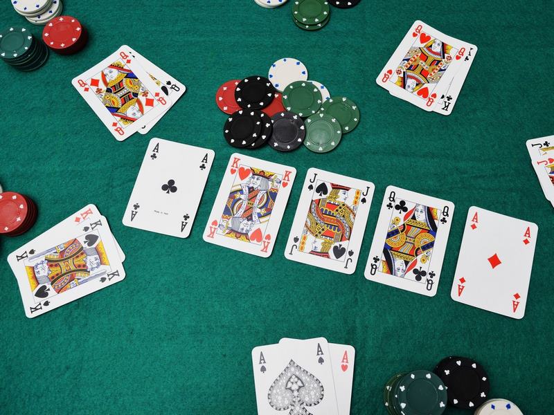 C-Bet là gì? Chúng tôi tiết lộ 5 chiến lược giúp bạn đánh bại đối thủ